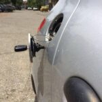 نگهدارنده درب باک بنزین ایزی باک کد 206 مناسب برای پژو 206