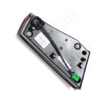 چراغ خطر عقب تارا طرح خطی جدید ( ایساکو ) روی صندوق سمت راننده